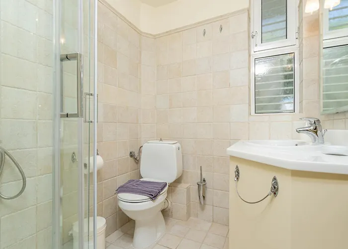 Andromeda House * Pefkochori